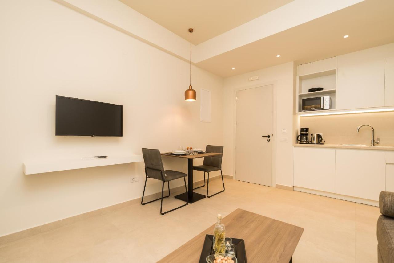 Antel Suites & Apartments 干尼亞 外观 照片