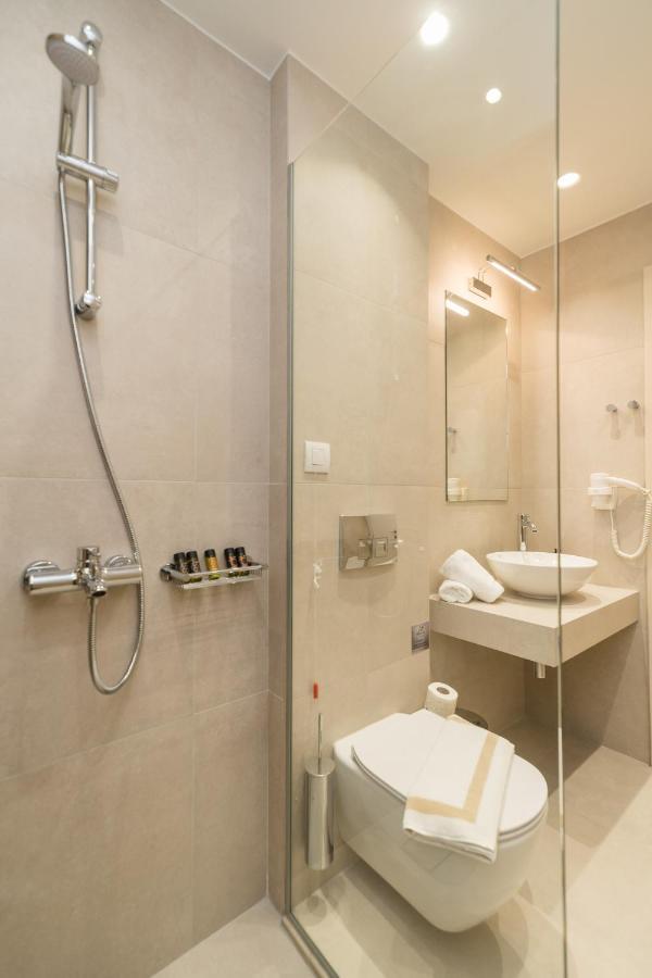 Antel Suites & Apartments 干尼亞 外观 照片